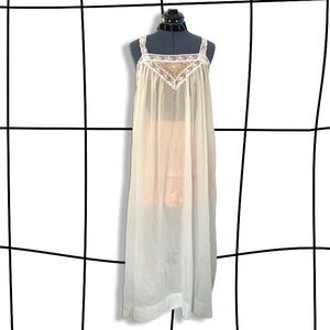Vintage iris veil nightie